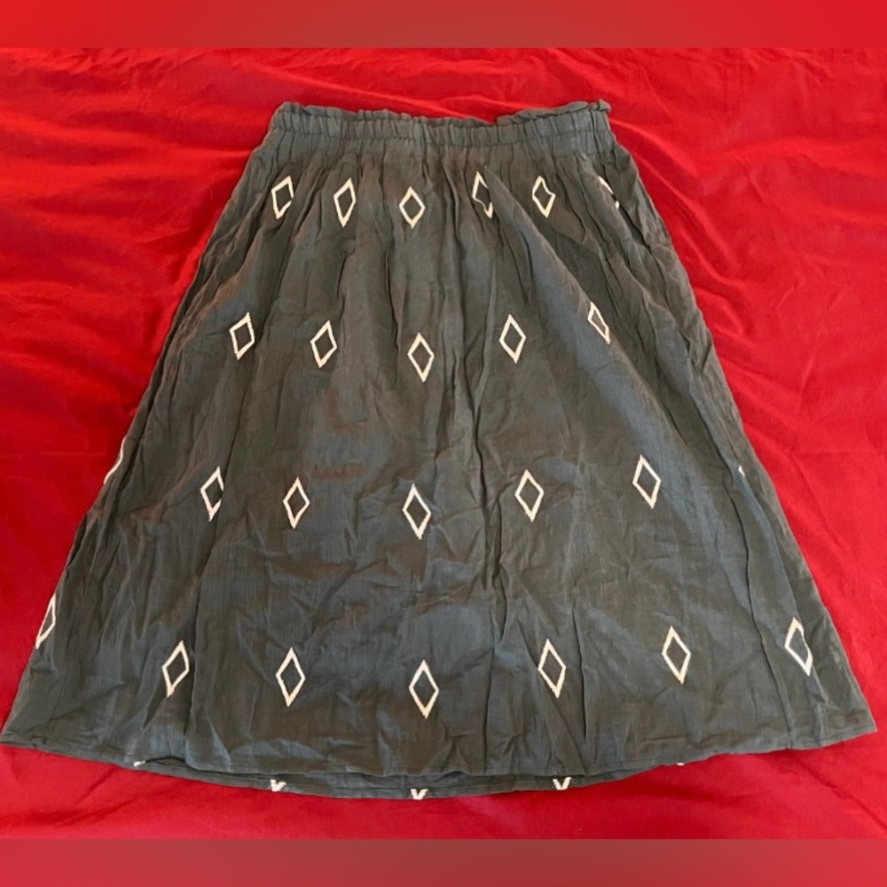 Mid Length Green Diamond Skirt